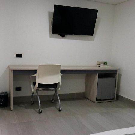 Hotel Loup ميديلين المظهر الخارجي الصورة