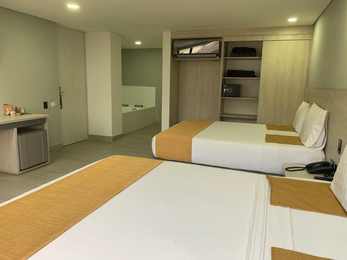 Hotel Loup ميديلين المظهر الخارجي الصورة
