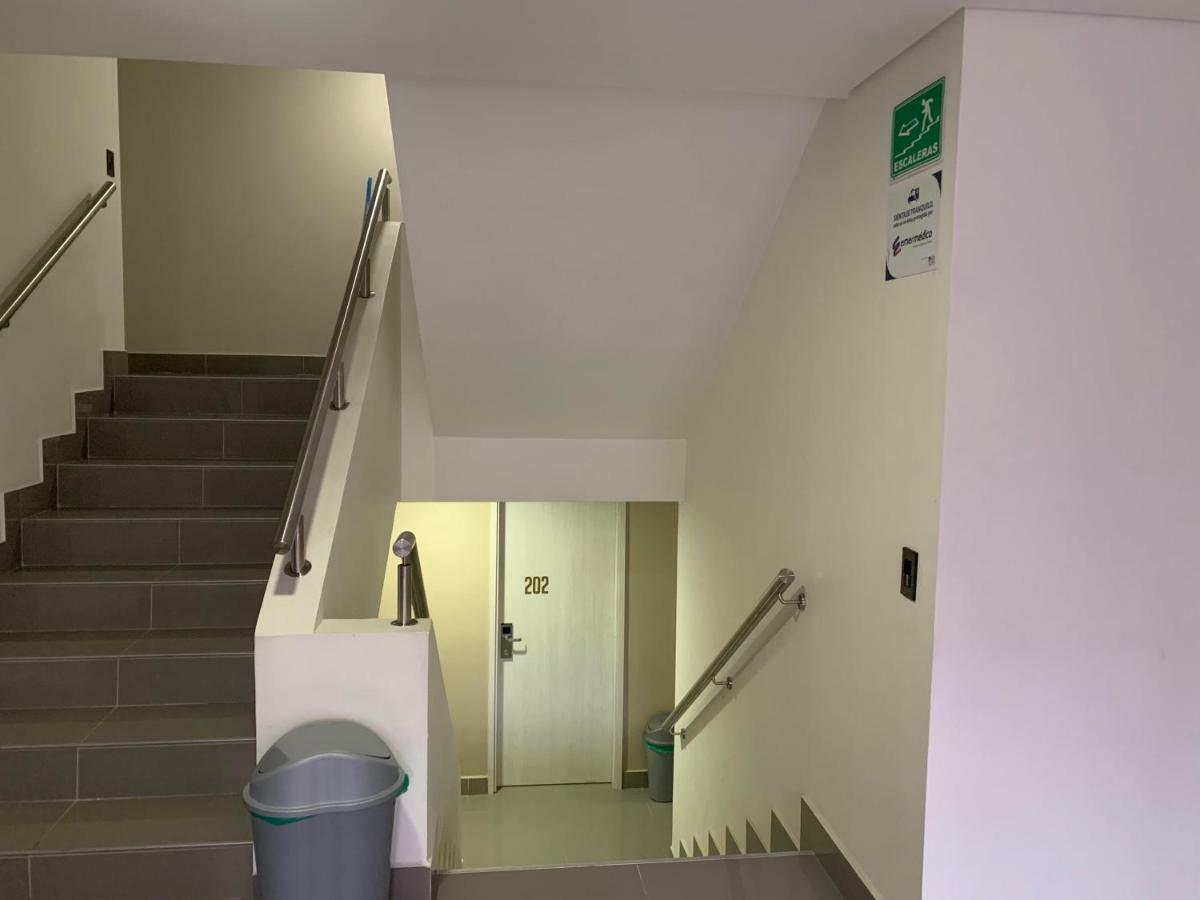 Hotel Loup ميديلين المظهر الخارجي الصورة